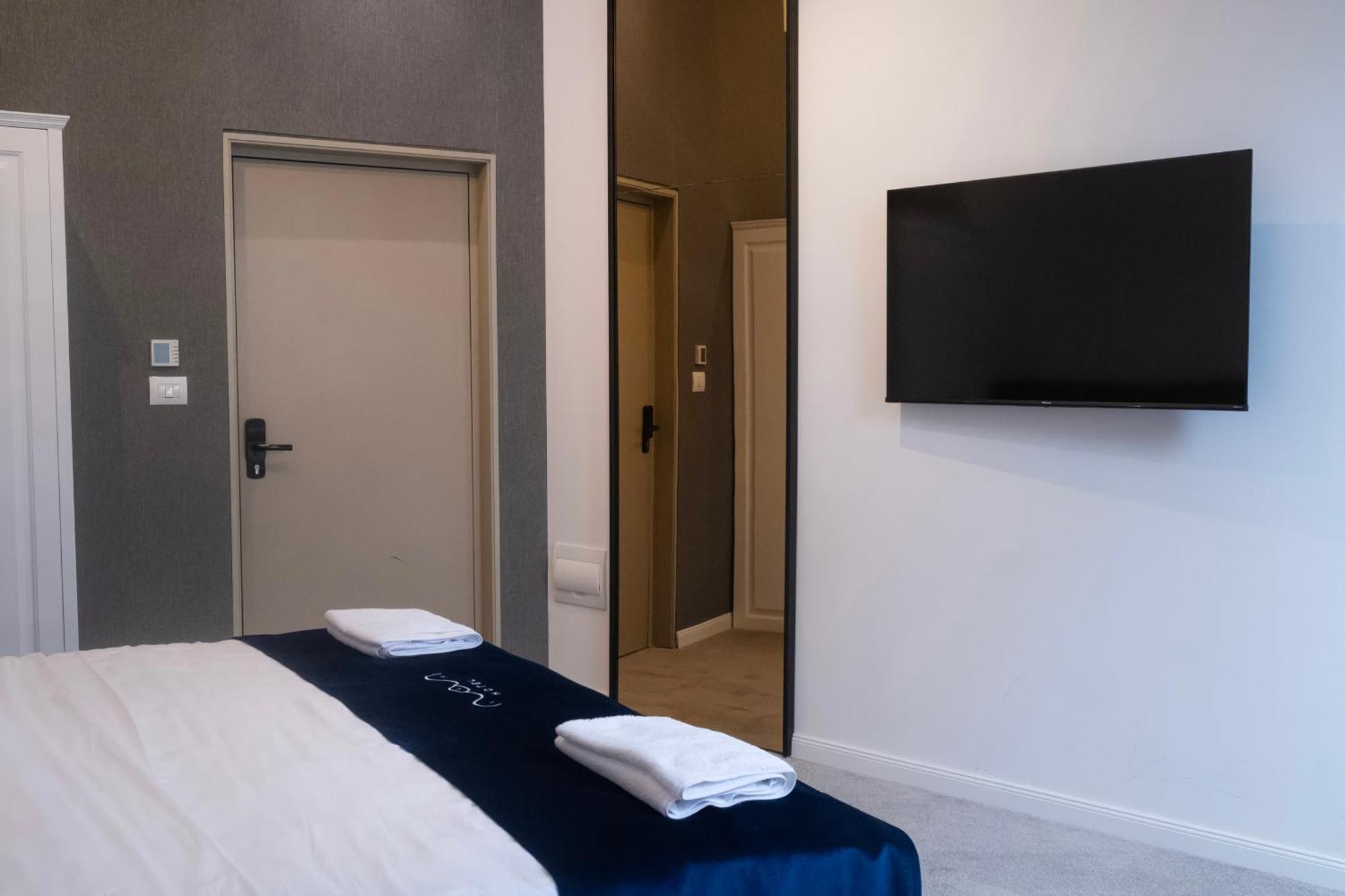 Nam Hotel Πρίζρεν Εξωτερικό φωτογραφία